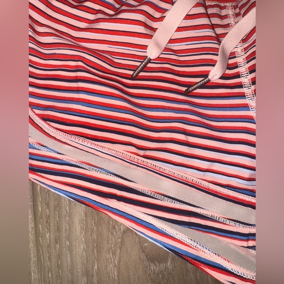 Lululemon Make A Move Short
Twisted Dune Minty Pink Alarming Size 4 - Picture 15 of 16